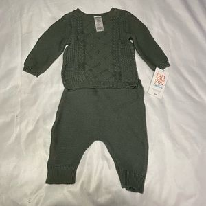 Carters green sweater matching set size 3m